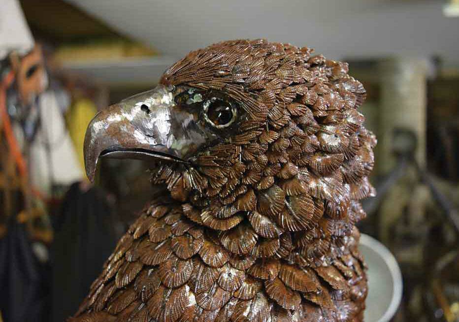 全球钣金新闻-金属制造狂：焊工制作动物的金属钣金-长春嘉辉生活美学设计有限公司